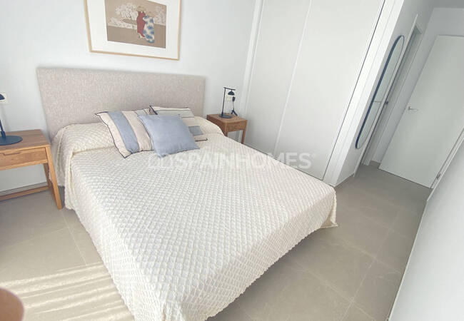 Flat with a Garden Near the Beach in San Pedro 14