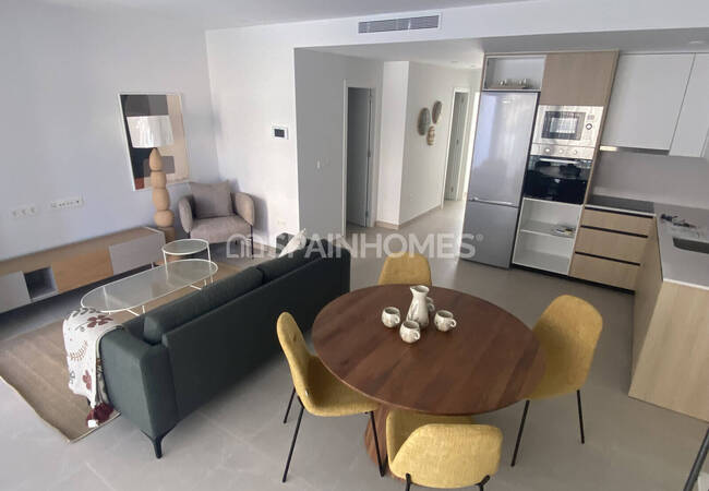 Flat with a Garden Near the Beach in San Pedro 11