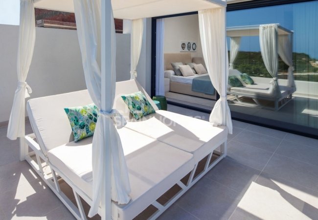 Well-located Casares Apartments with Sea and Golf Views 15