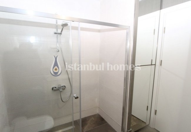 Properties with Island View and En-suite Bathrooms in Istanbul Kartal 33