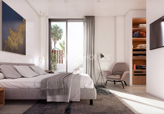 Marbella’da Özel Yüzme Havuzlu ve Bahçeli Lüks Villalar 18