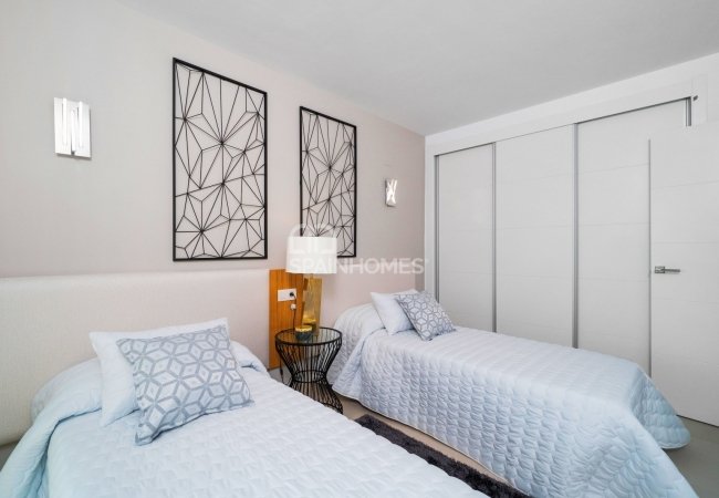 Contemporary Apartments with Storage Room and Garage in Costa Blanca