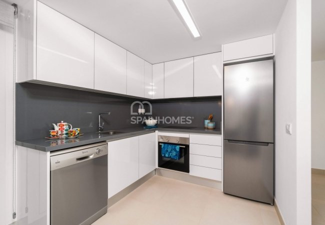 Contemporary Apartments with Storage Room and Garage in Costa Blanca