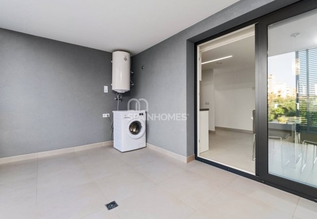 Contemporary Apartments with Storage Room and Garage in Costa Blanca