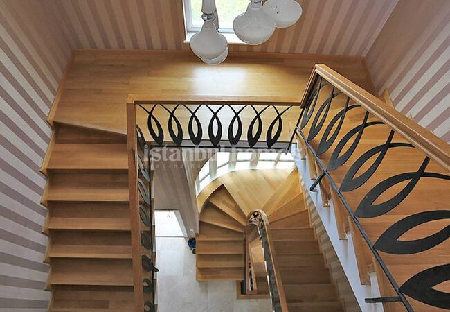 Uniquely Designed Beylikduzu Houses Next to the Marina 39