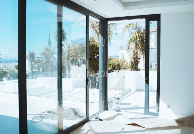 Benahavis'te Prestijli Bölgede Satılık Müstakil Villa 24