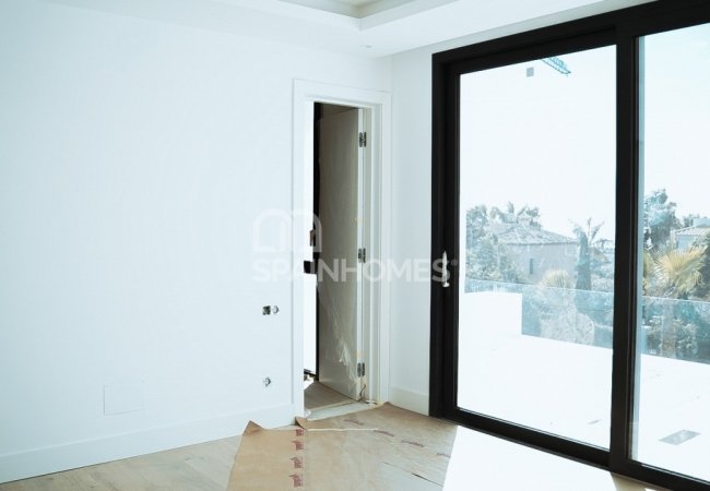 Benahavis'te Prestijli Bölgede Satılık Müstakil Villa 25