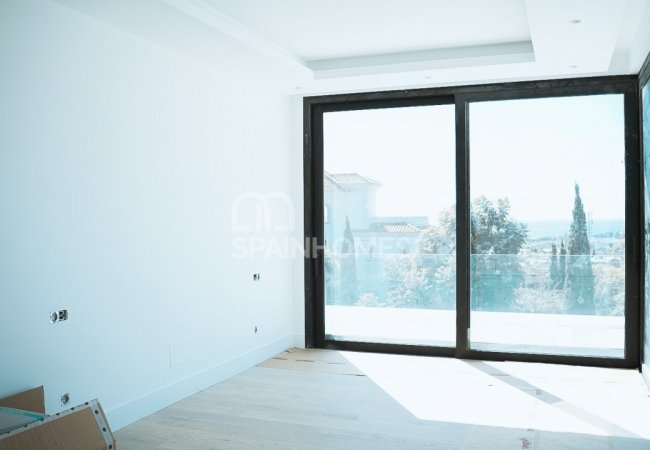 Benahavis'te Prestijli Bölgede Satılık Müstakil Villa 26