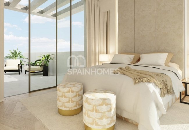 Marbella'da Özel Havuzlu ve Teraslı Lüks Evler 9