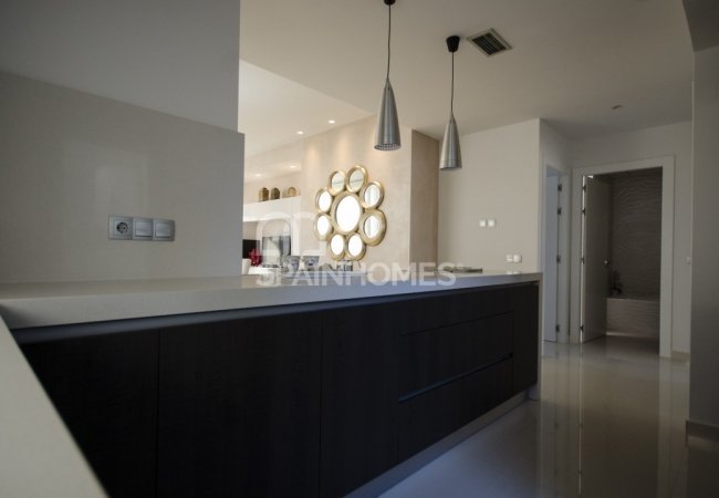 Murcia’da Geniş Arsa İçinde Modern İkiz Villalar