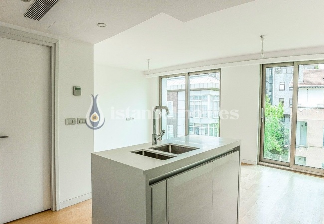 Quality Apartments with Unique Design in Istanbul Sisli 25