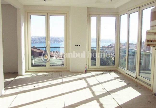Well Located Apartments with Bosphorus Views in Besiktas 14