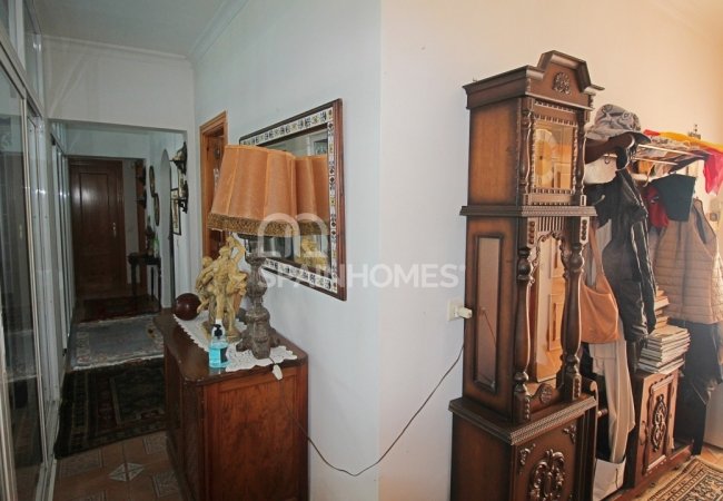 Private Country House Close to Amenities in Malaga
