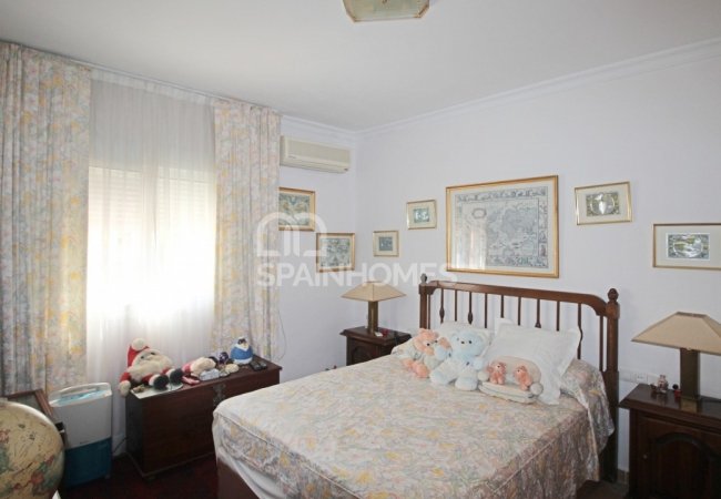 Private Country House Close to Amenities in Malaga