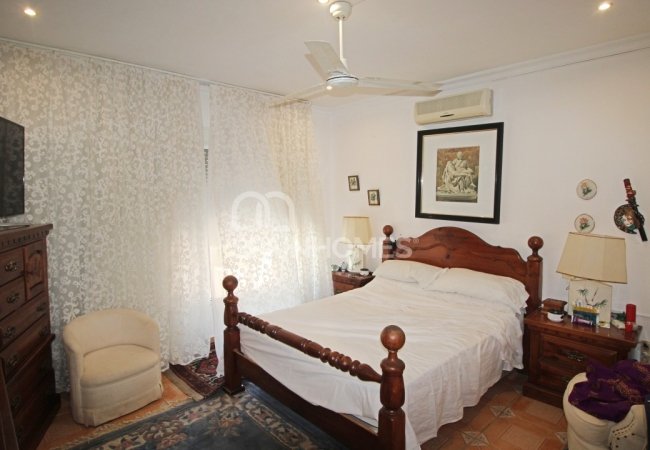 Private Country House Close to Amenities in Malaga