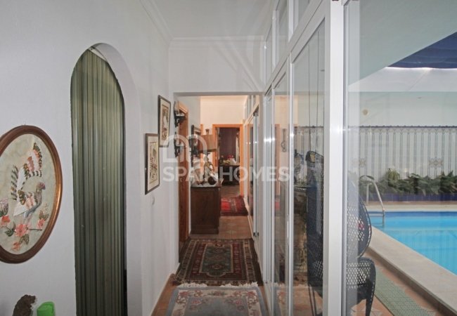 Private Country House Close to Amenities in Malaga