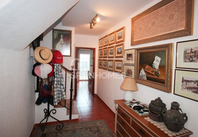 Nature View House with Private Facilities in Alhaurin De La Torre