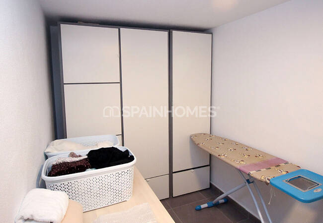 Unique Building Near the Important Points in Málaga 17