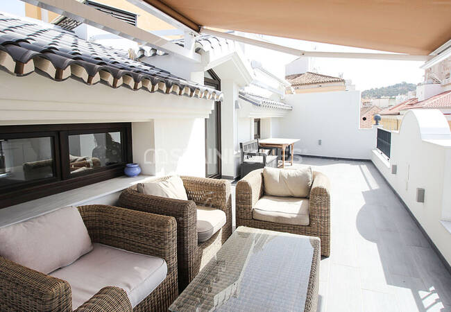 Unique Building Near the Important Points in Málaga 28