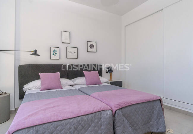 San Javier’de Golf Sahası Manzaralı Ferah Müstakil Villalar 30