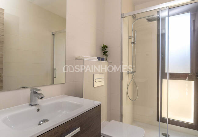 San Javier’de Golf Sahası Manzaralı Ferah Müstakil Villalar 33