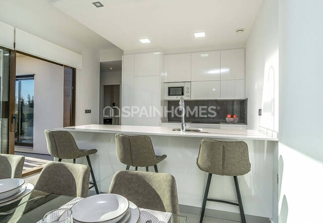 San Javier’de Golf Sahası Manzaralı Ferah Müstakil Villalar 17