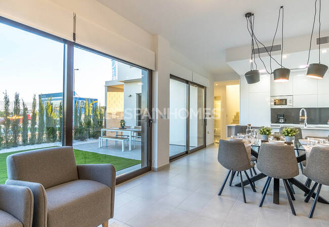 San Javier’de Golf Sahası Manzaralı Ferah Müstakil Villalar 21