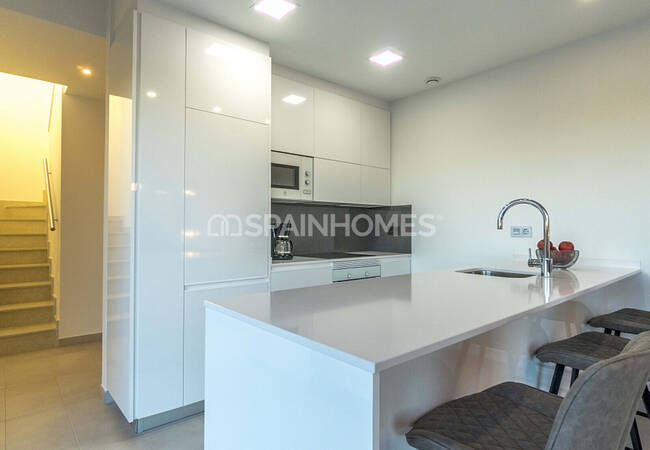 San Javier’de Golf Sahası Manzaralı Ferah Müstakil Villalar 13