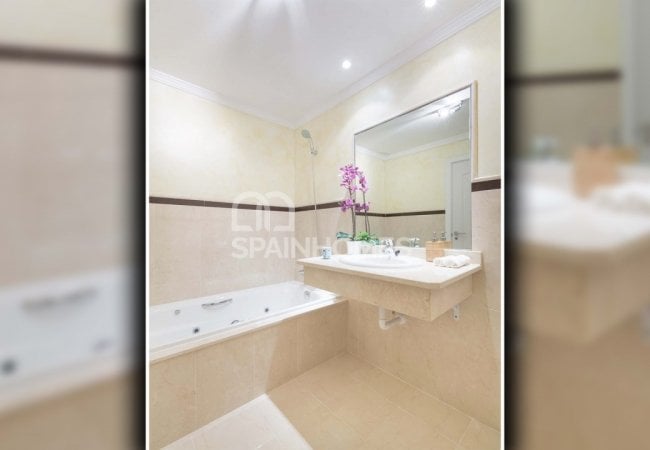 Charming Apartments with Rich Facilities in Cádiz 14