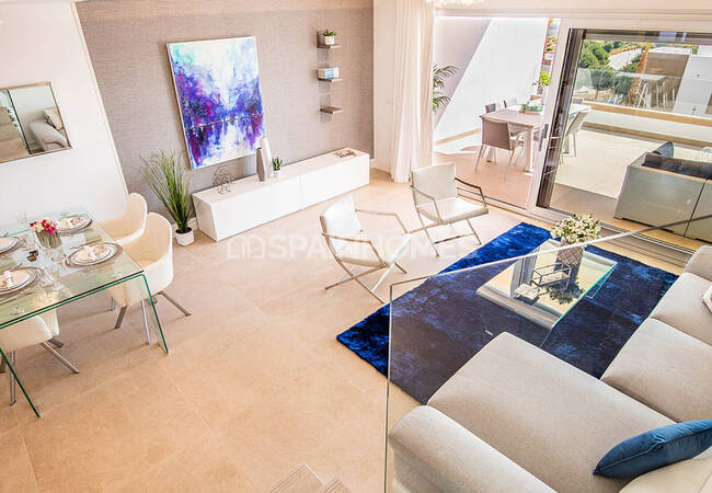 Mijas'ta Modern Tasarımlı Panoramik Manzaralı Daireler 16