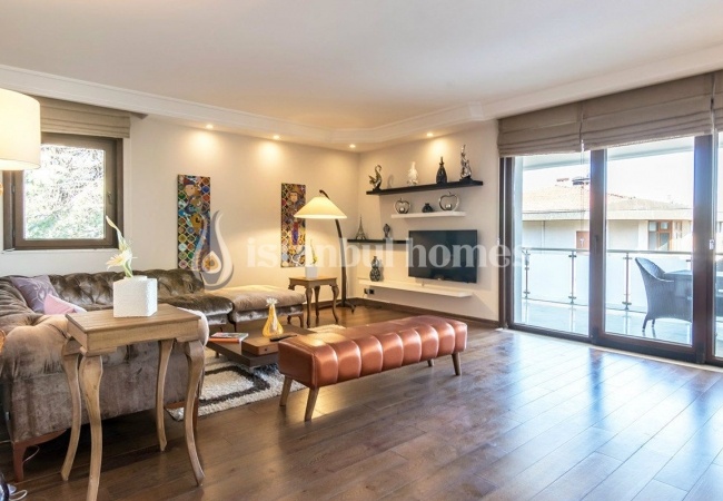 Bosphorus View Villa Near to the Coastline in Istanbul 8