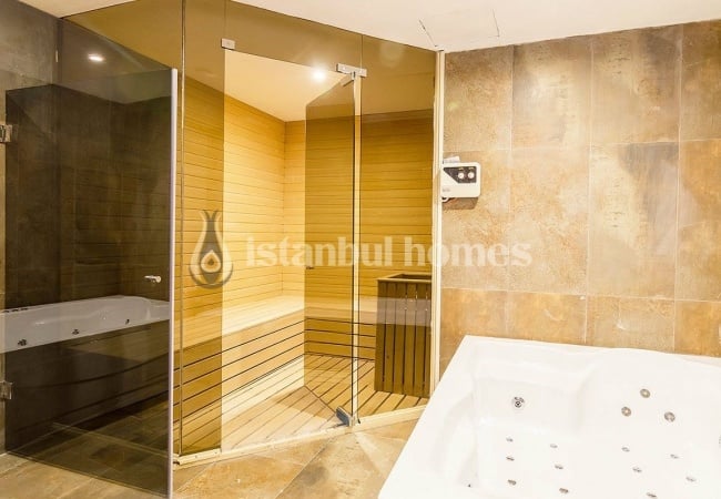 Bosphorus View Villa Near to the Coastline in Istanbul 23