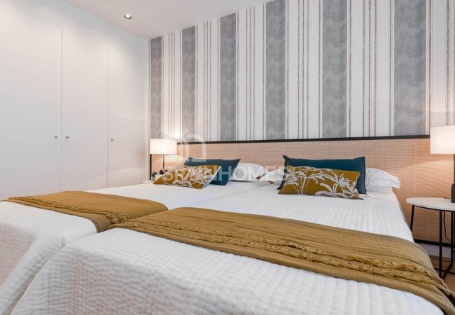 Málaga'nın Merkezinde Şehir ve Deniz Manzaralı Lüks Daireler 14