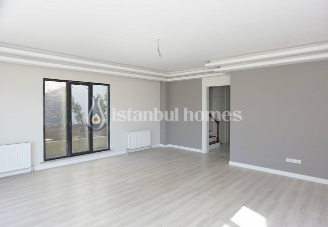 South-facing Houses 5 Min. to the Sea in Buyukcekmece 7