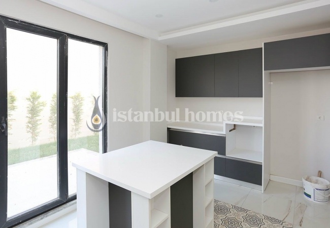 South-facing Houses 5 Min. to the Sea in Buyukcekmece 9