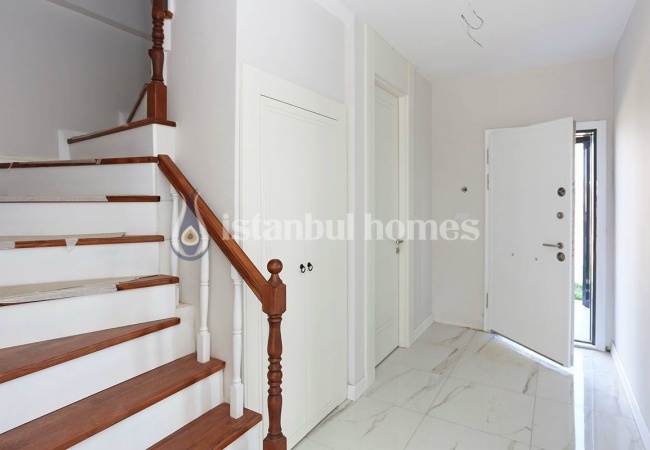 South-facing Houses 5 Min. to the Sea in Buyukcekmece 26