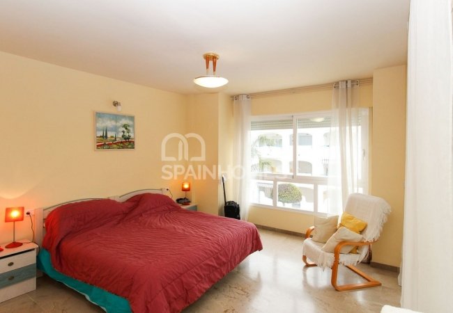 Resale Apartment in the Prime Location of Benalmadena 18