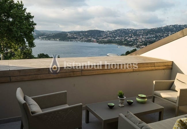 7+1 Bosphorus View Villas in Beykoz 150 M to the Sea 30