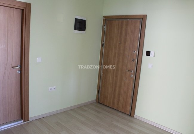 Spacious Cheap Flat in Trabzon Yomra Next to the Hospital