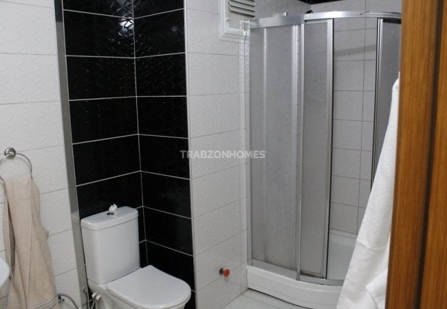 Spacious Cheap Flat in Trabzon Yomra Next to the Hospital