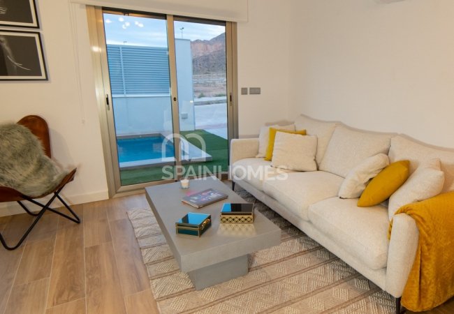 Contemporary Villas 30 Minutes From the Mediterranean Sea in Cox 25