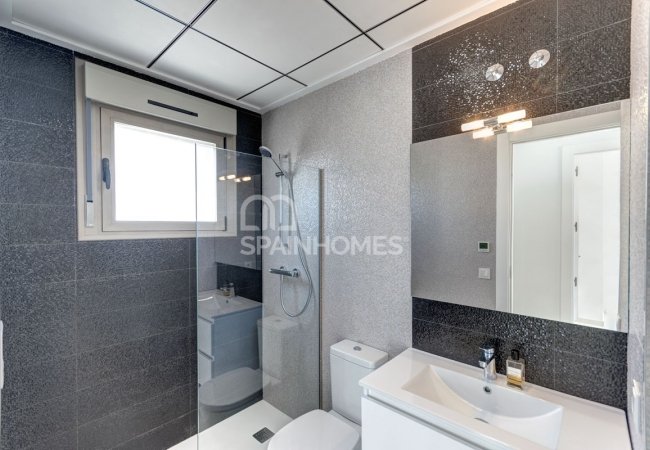 Chalets Nuevos Junto A Las Lagunas En Orihuela, Costa Blanca 12