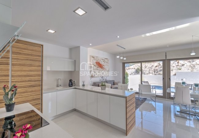 Chalets Nuevos Junto A Las Lagunas En Orihuela, Costa Blanca 5