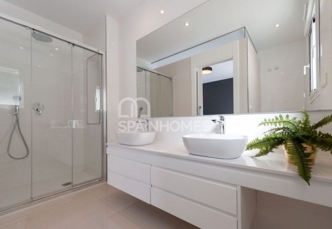 Detached Villa with Swimming Pool in Ciudad Quesada Alicante 7