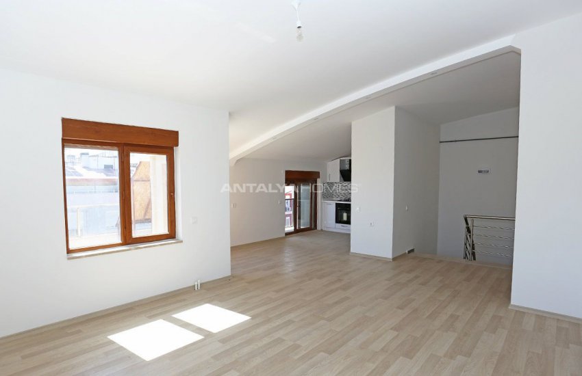 Duplex 4+1 Apartment with Terrace in Konyaalti Hurma 11