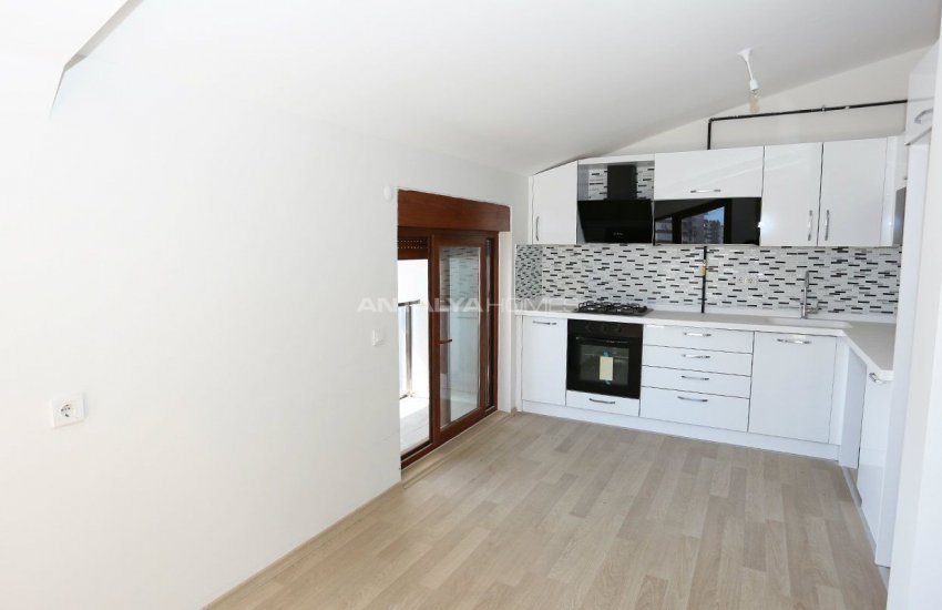 Duplex 4+1 Apartment with Terrace in Konyaalti Hurma 13