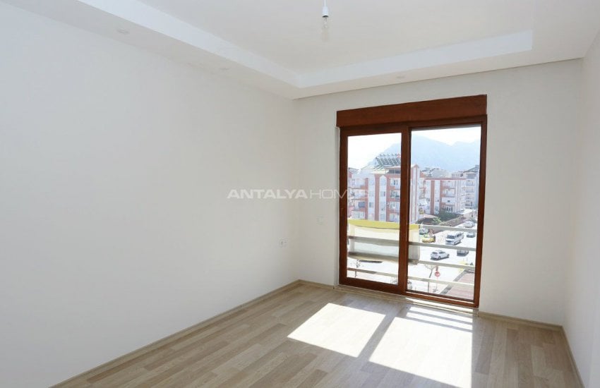 Duplex 4+1 Apartment with Terrace in Konyaalti Hurma 15