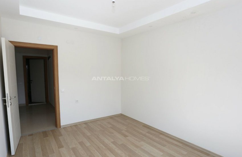 Duplex 4+1 Apartment with Terrace in Konyaalti Hurma 16