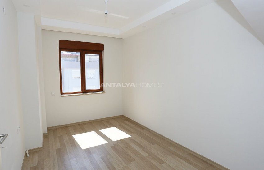 Duplex 4+1 Apartment with Terrace in Konyaalti Hurma 18