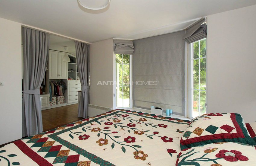 Panoramic Sea and Mountain View Farmhouse in Antalya 21